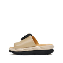Load image into Gallery viewer, Mellow Glow Sandal in Skin