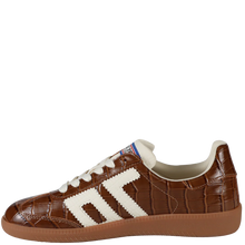 Load image into Gallery viewer, Cloud K Sneaker in Brown Milk