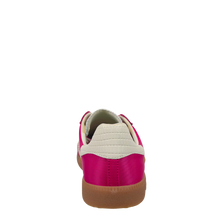 Load image into Gallery viewer, Ghost Sneaker in Cherry