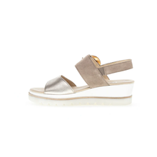 Load image into Gallery viewer, 44.645.62 Sandal in Metallic Puder Rabbit
