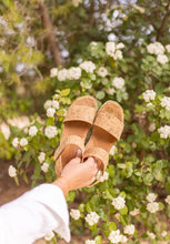 Load image into Gallery viewer, Abrilla Sandal in Natural Gold
