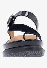 Load image into Gallery viewer, Alanza Sandal in Black
