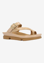 Load image into Gallery viewer, Alanza Sandal in Nude Suede
