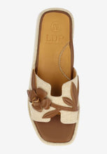 Load image into Gallery viewer, Aldara Sandal in Natural Linen
