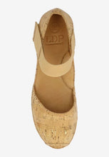 Load image into Gallery viewer, Amadour in Natural Gold Cork
