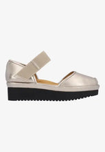 Load image into Gallery viewer, Amadour in Champagne Metallic
