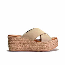 Load image into Gallery viewer, Bella Wedge in Arena Suede
