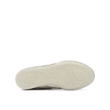 Load image into Gallery viewer, Bubble Ollo Sneaker in Champagne
