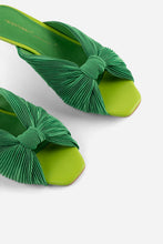 Load image into Gallery viewer, Cerfew Sandal in Grass Satin
