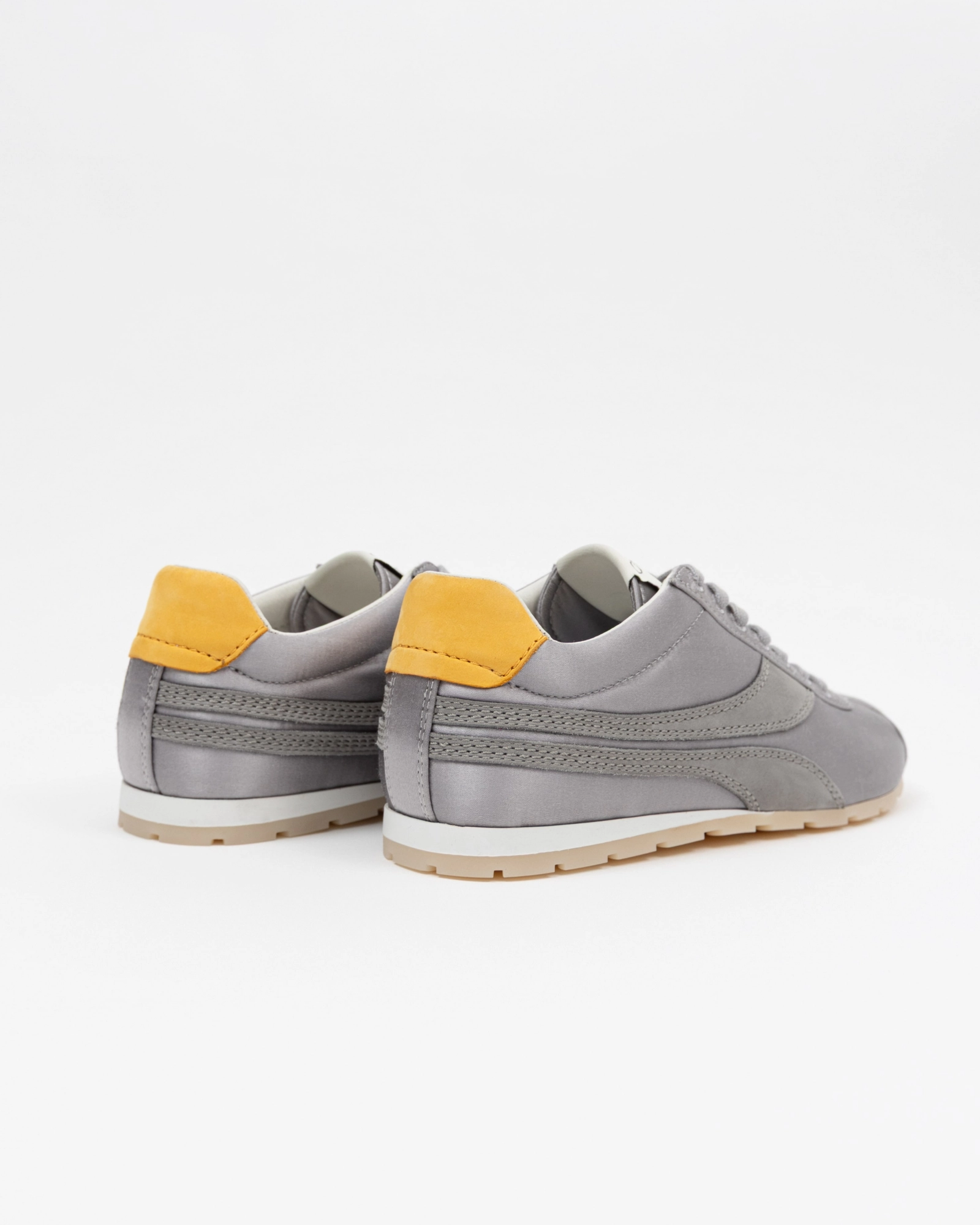 Essex Sneaker Silver Grey Satin