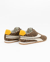 Load image into Gallery viewer, Essex Sneaker In Leopard
