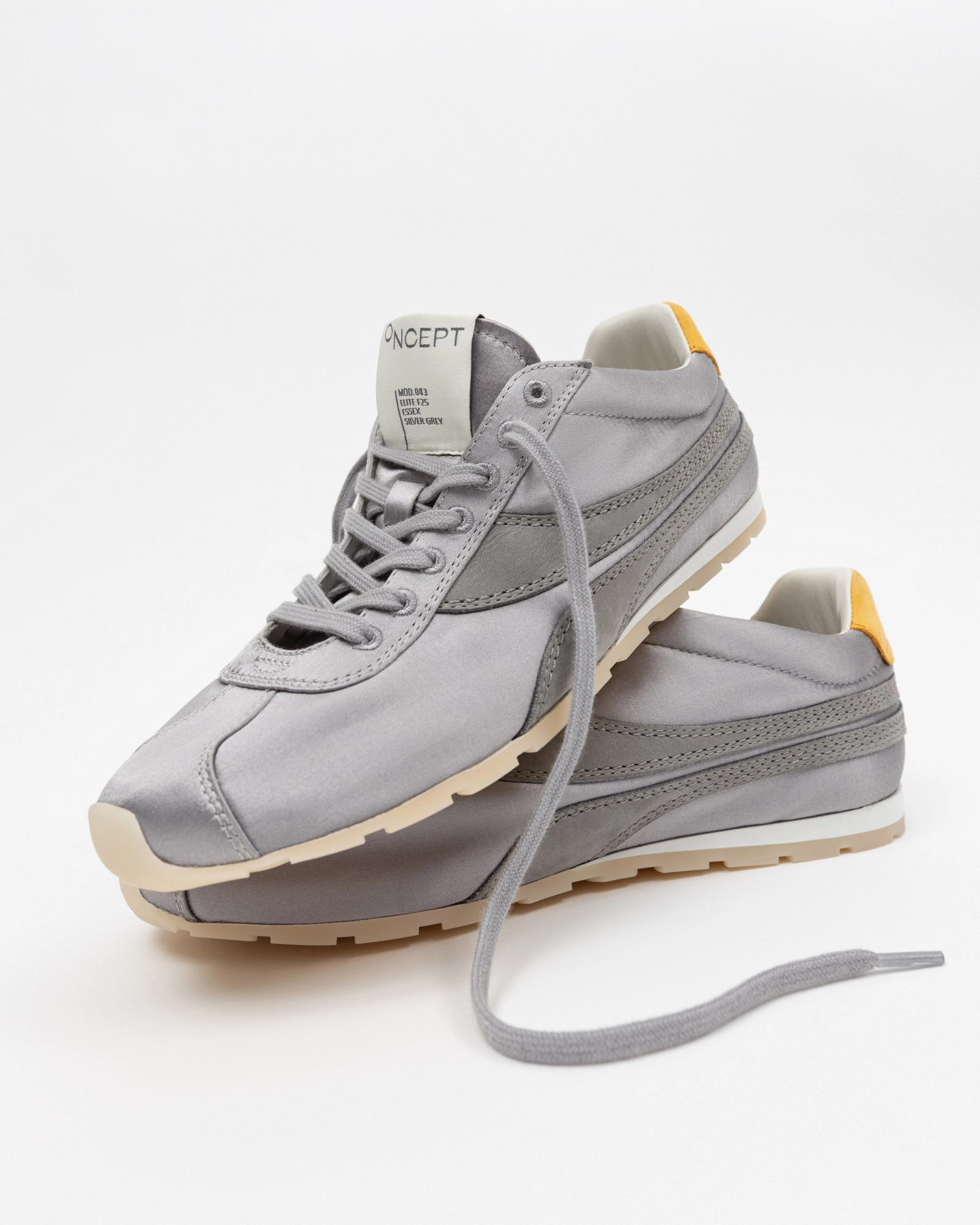 Essex Sneaker Silver Grey Satin