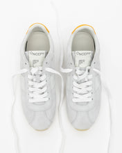Load image into Gallery viewer, Essex Sneaker in Ice
