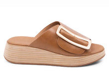 Load image into Gallery viewer, Ela Sandal in Saddle
