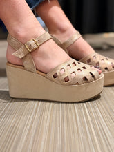 Load image into Gallery viewer, Jaymie Wedge in Murano Visone *LIMITED EDITION*
