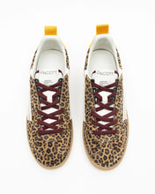 Load image into Gallery viewer, Fez Sneaker In Leopard
