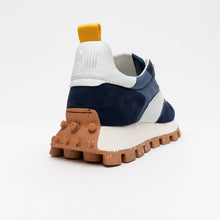 Load image into Gallery viewer, Osaka Sneaker in Indigo
