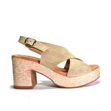 Load image into Gallery viewer, Cordani Marianne in dune
