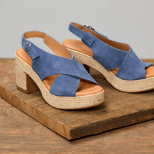 Load image into Gallery viewer, Cordani Marianne in Iris
