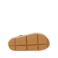 Load image into Gallery viewer, Mellow Mana Sandal in Brown
