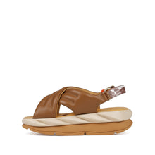 Load image into Gallery viewer, Mellow Mana Sandal in Brown

