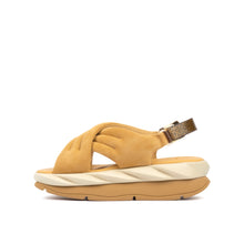 Load image into Gallery viewer, Mellow Mana Sandal in Desert
