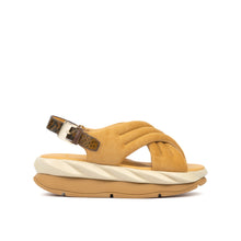 Load image into Gallery viewer, Mellow Mana Sandal in Desert
