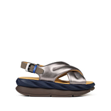 Load image into Gallery viewer, Mellow Moa Sandal in Gunmetal
