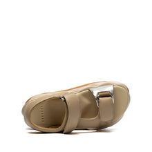 Load image into Gallery viewer, Mellow Viva Sandal in Beige
