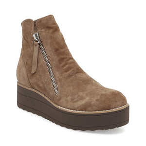 Nene Boot In Light Chocolate Suede