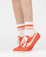 Load image into Gallery viewer, Temple Sneaker in Grenadine
