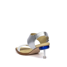Load image into Gallery viewer, Osha Day Heel in White
