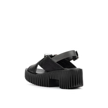 Load image into Gallery viewer, Plia Juno Sandal in Nior
