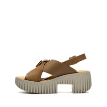 Load image into Gallery viewer, Plia Juno Sandal in Taupe
