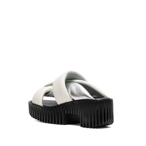 Plia Semo Sandal in White