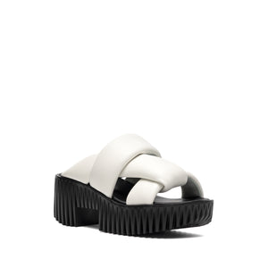 Plia Semo Sandal in White