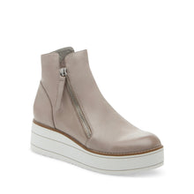Load image into Gallery viewer, Nene Boot In Misty/White
