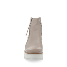 Load image into Gallery viewer, Nene Boot In Misty/White
