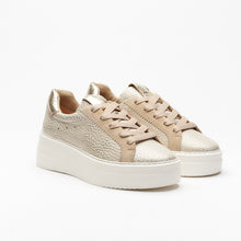 Load image into Gallery viewer, Bianca Sneaker in Platino/Sand
