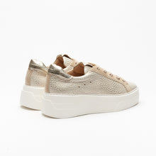 Load image into Gallery viewer, Bianca Sneaker in Platino/Sand
