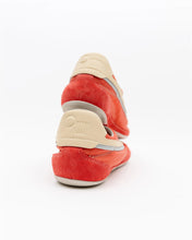 Load image into Gallery viewer, Temple Sneaker in Grenadine
