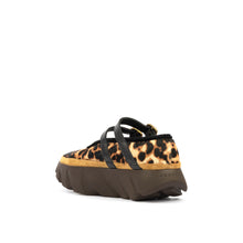 Load image into Gallery viewer, Tura Ballet in Leopard
