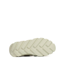 Load image into Gallery viewer, Tura Bom Ballet in Beige
