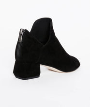 Load image into Gallery viewer, Vonn Bootie in Black
