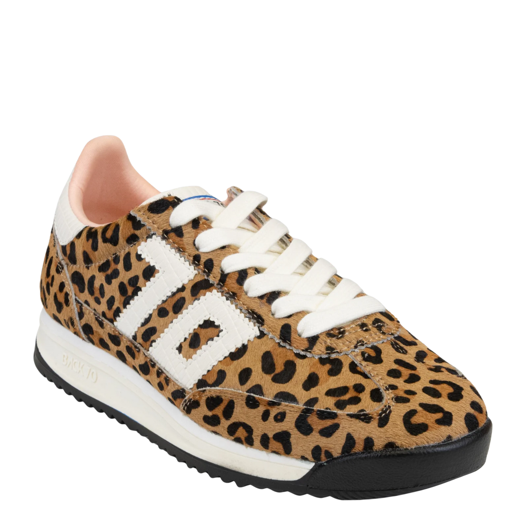 Barkley Jogger in Leopard Camel White