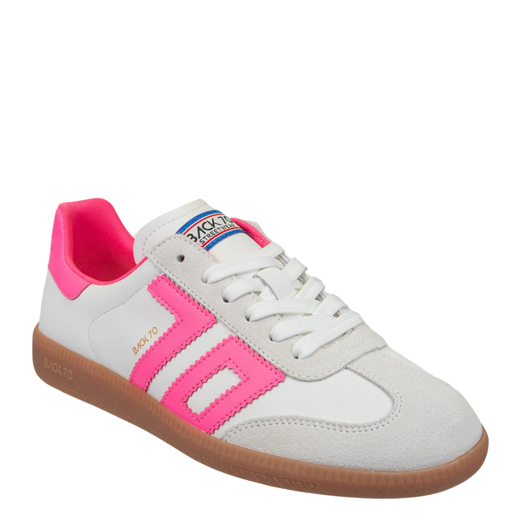 Cloud Sneaker in Fluorescent Pink