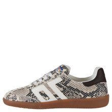Load image into Gallery viewer, Cloud SR Sneaker in Milk White
