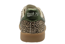 Load image into Gallery viewer, Back 70 Cloud W26 Sneaker in Pois Gold Forest
