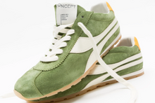 Load image into Gallery viewer, Oncept Essex Sneaker in Bonsai
