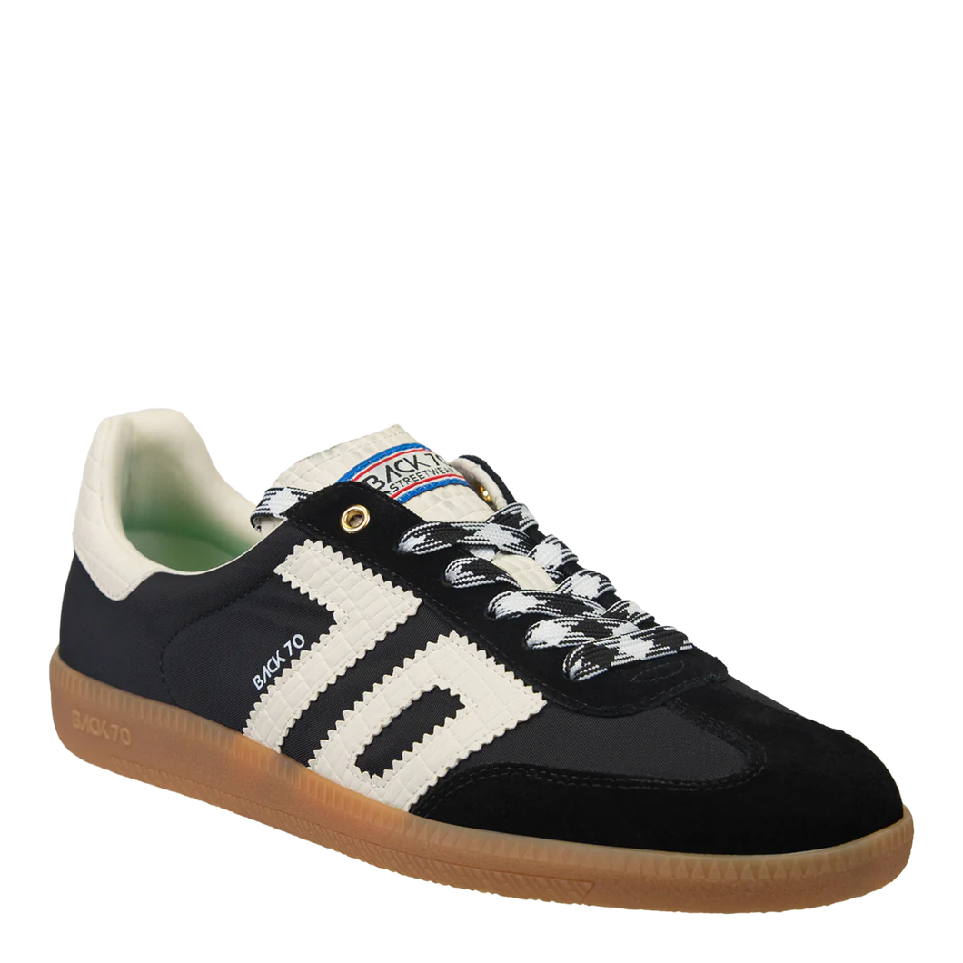 Ghost Sneaker in Black